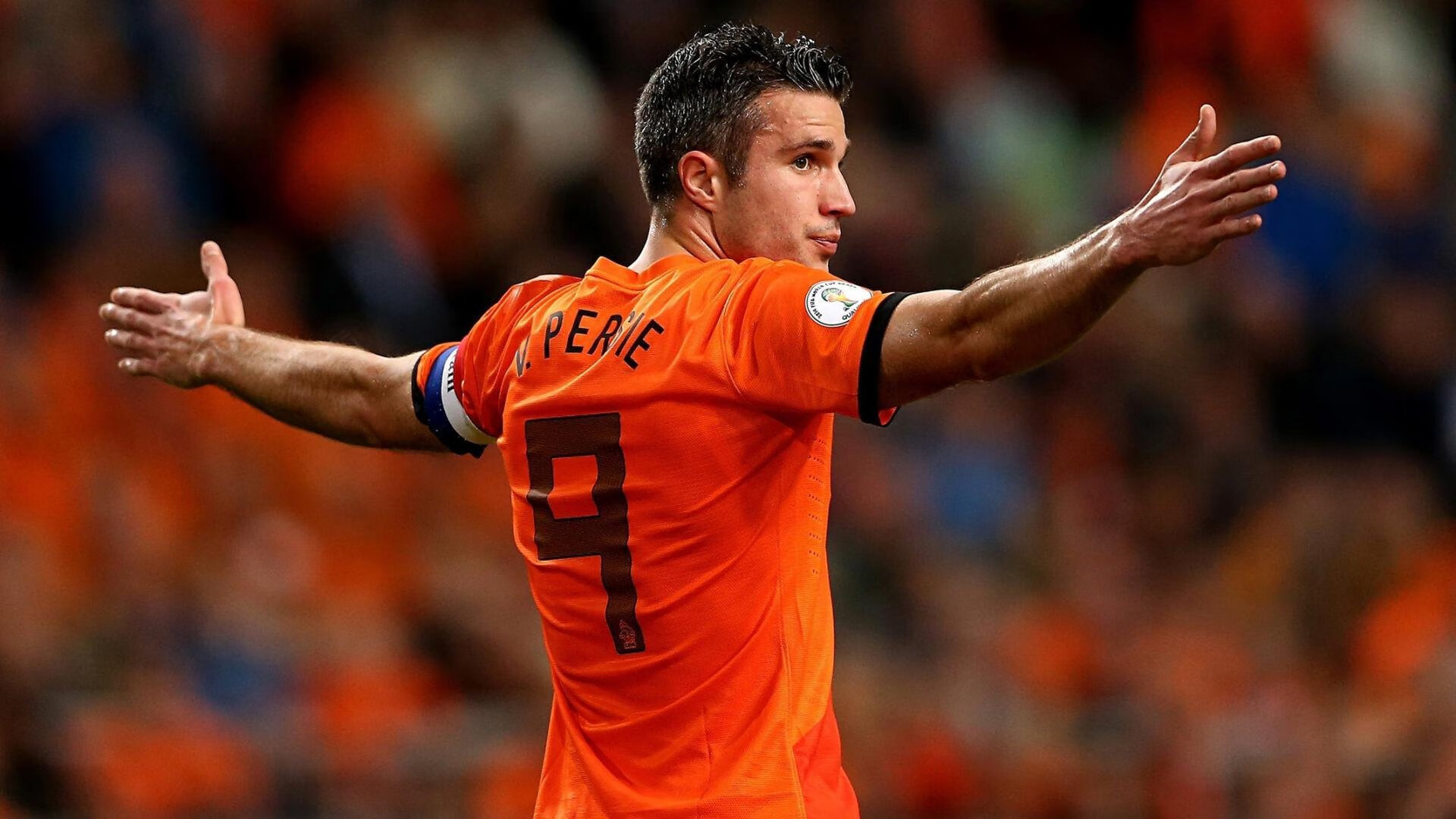 政治封锁VS足球破冰,当皮克成为埃卡和解的关键先生